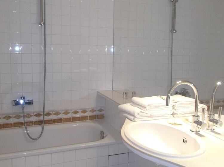 בית מלון כפרי Pallazzo Alfonso