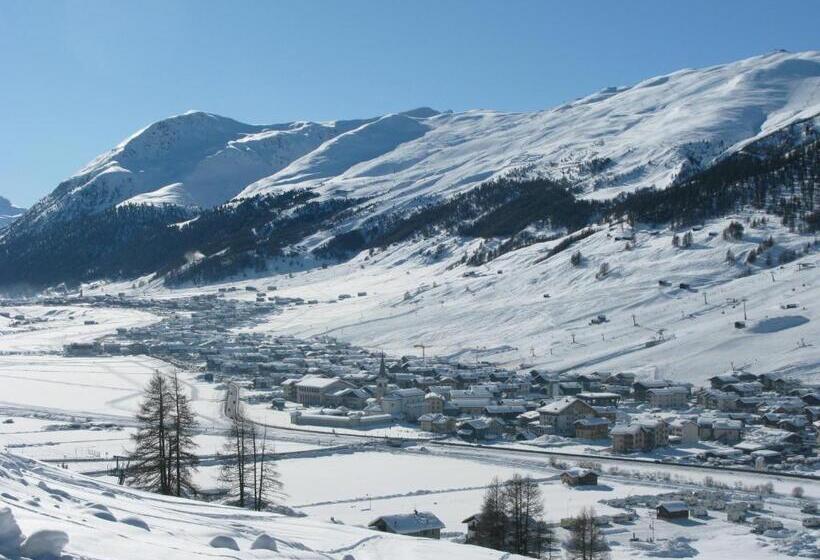 هتل Paradise Lodge