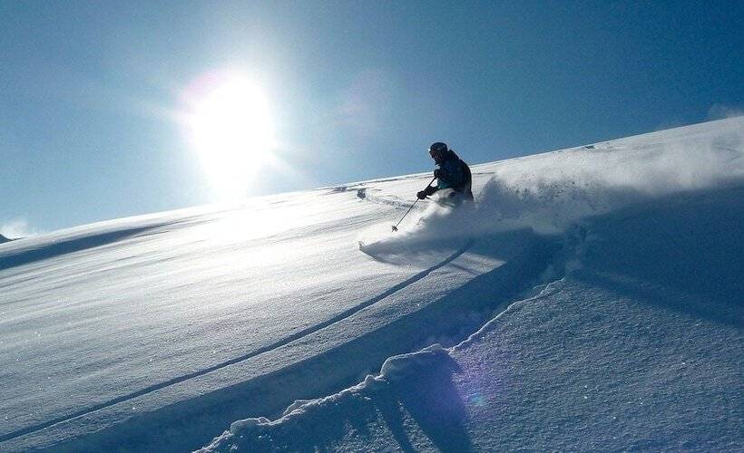 هتل Paradise Lodge