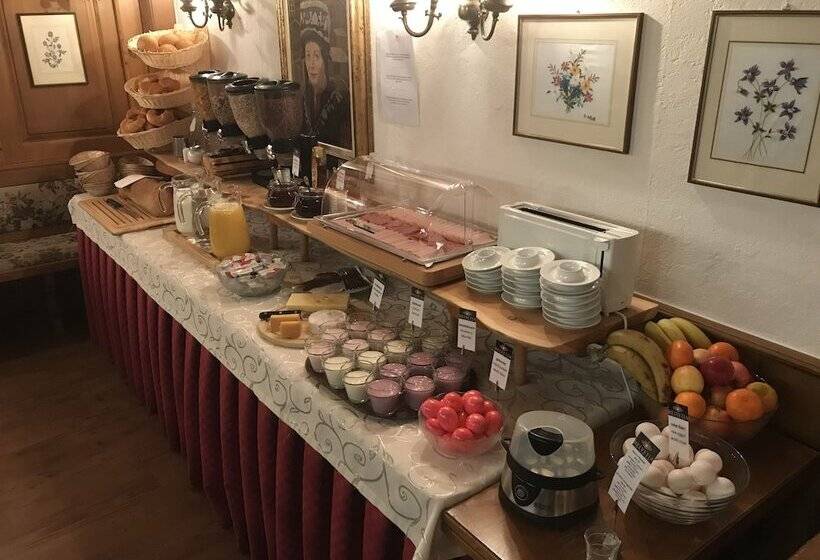 בית מלון כפרי Petit Helvetia Budget