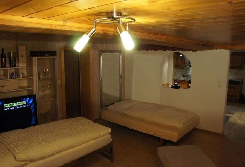 בית מלון כפרי Petit Helvetia Budget