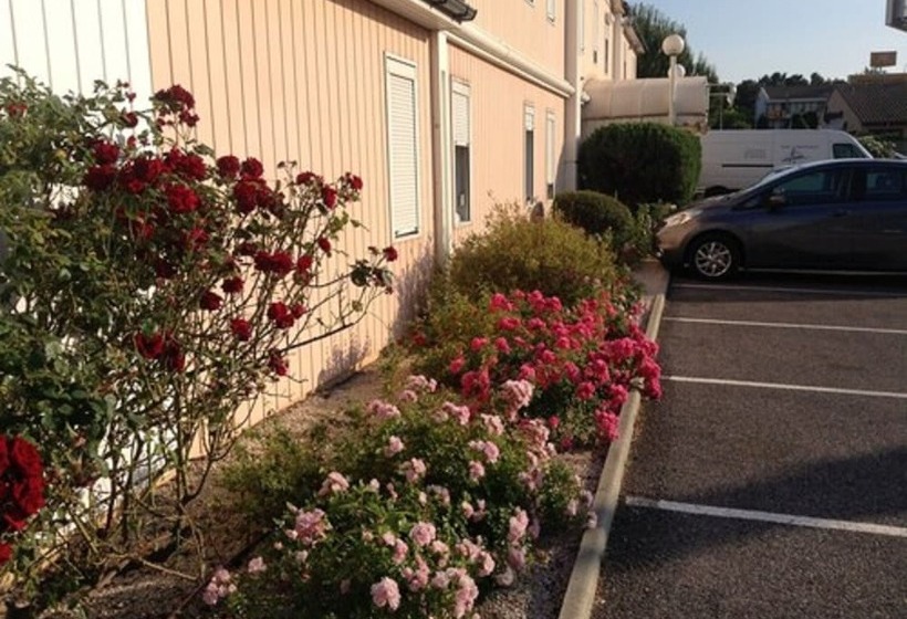 هتل Quick Palace St Jean De Vedas   A709