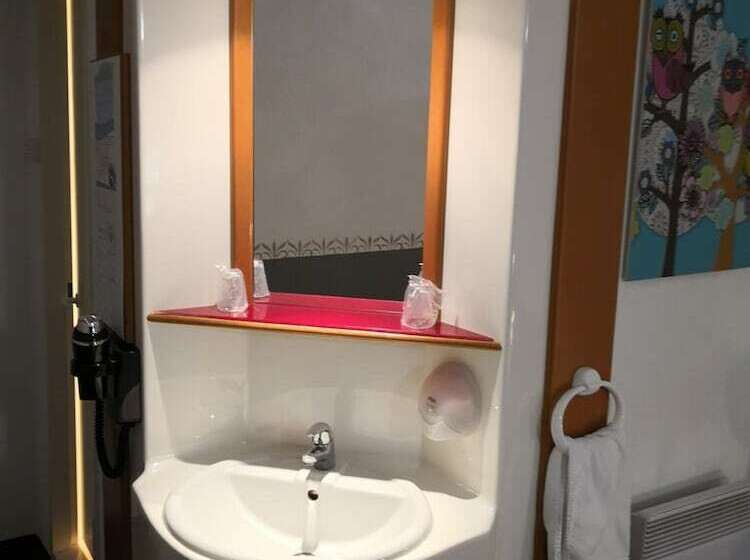 ホテル Quick Palace St Jean De Vedas A709