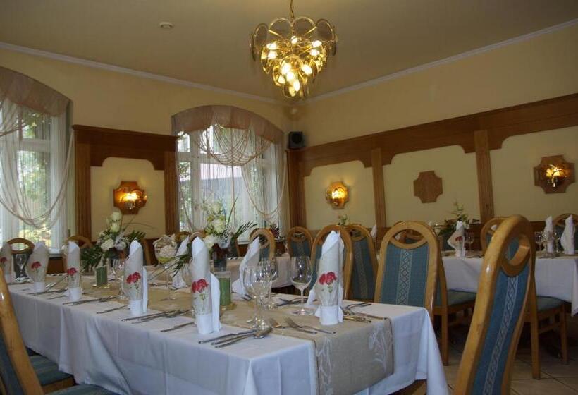 בית מלון כפרי Ratskeller Thum