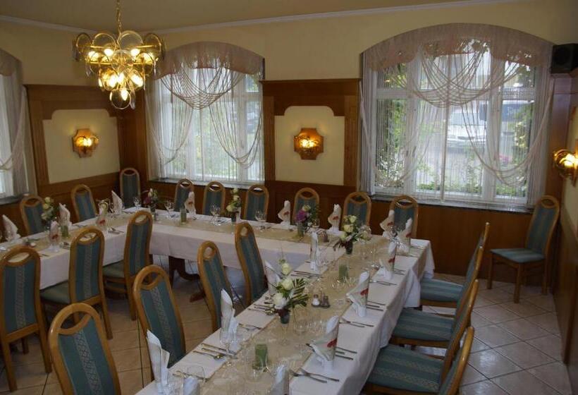 בית מלון כפרי Ratskeller Thum