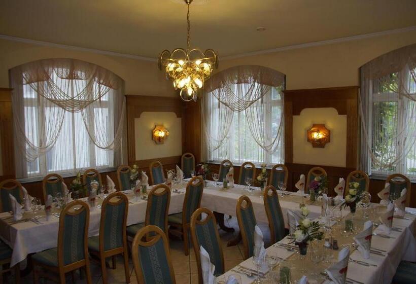 בית מלון כפרי Ratskeller Thum