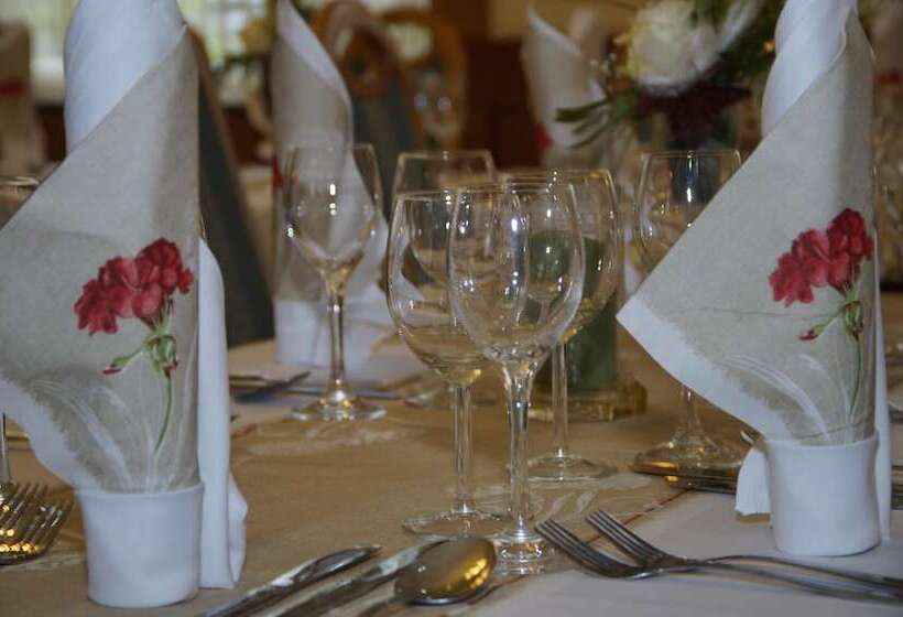 בית מלון כפרי Ratskeller Thum