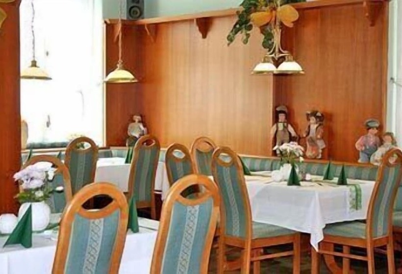 בית מלון כפרי Ratskeller Thum