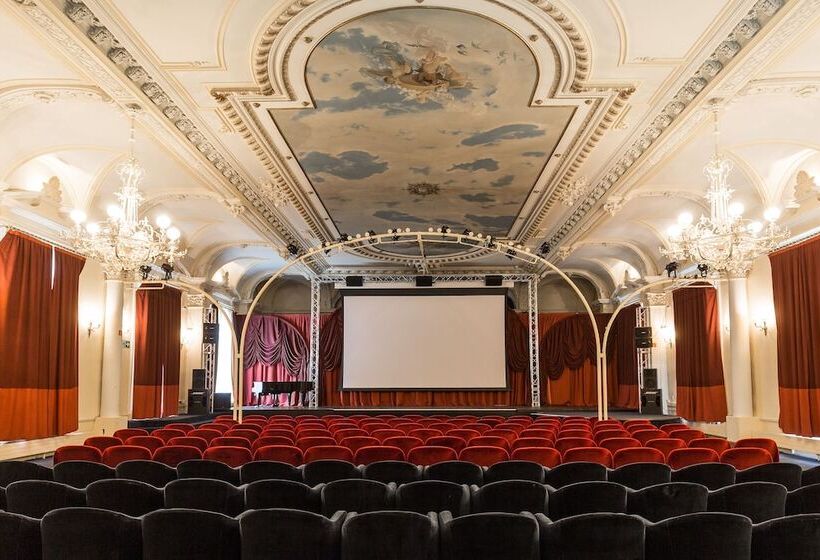 فندق Reine Victoria