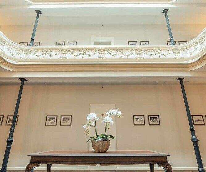 فندق Reine Victoria