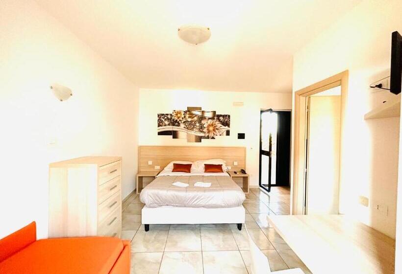 Отель Resort Park Village