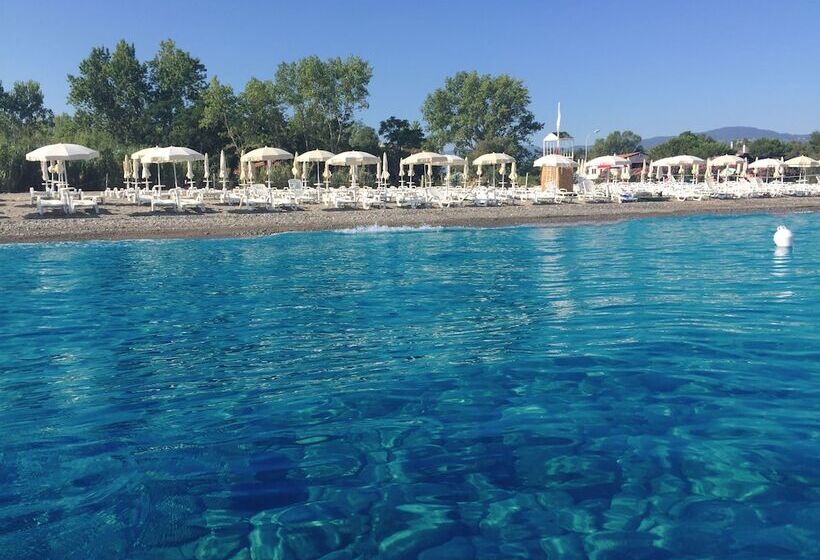 Отель Resort Park Village