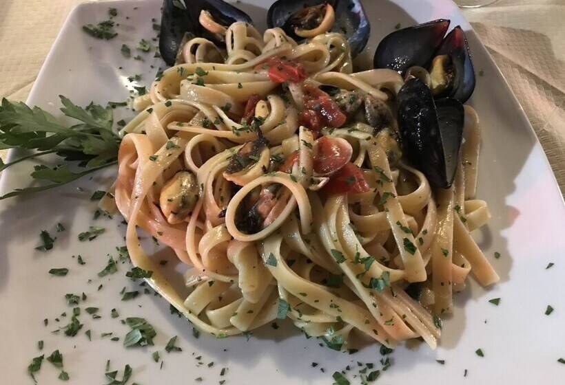 Отель Resort Park Village