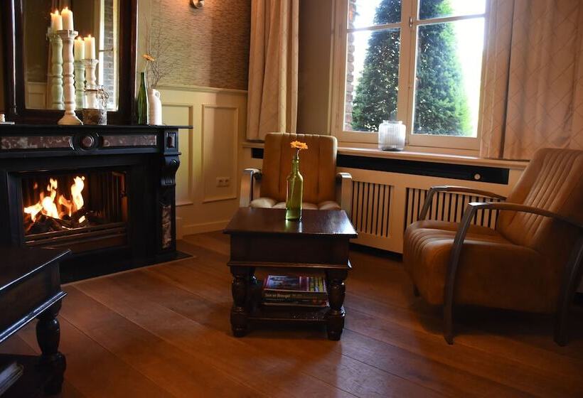 ホテル Restaurant La Sonnerie