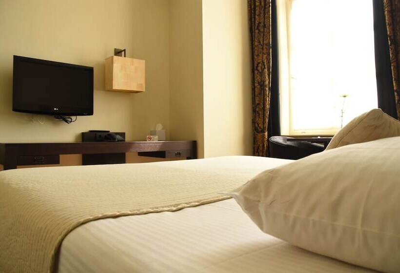 ホテル Restaurant La Sonnerie