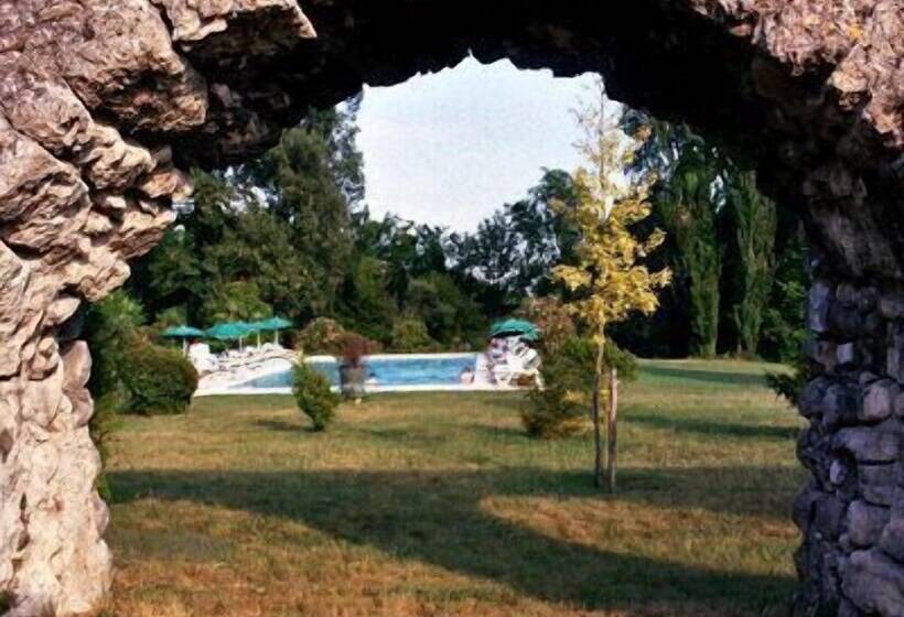 ホテル Restaurant Le Moulin De La Camandoule