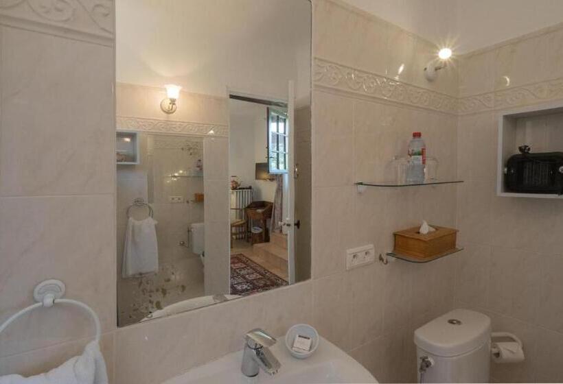 ホテル Restaurant Le Moulin De La Camandoule