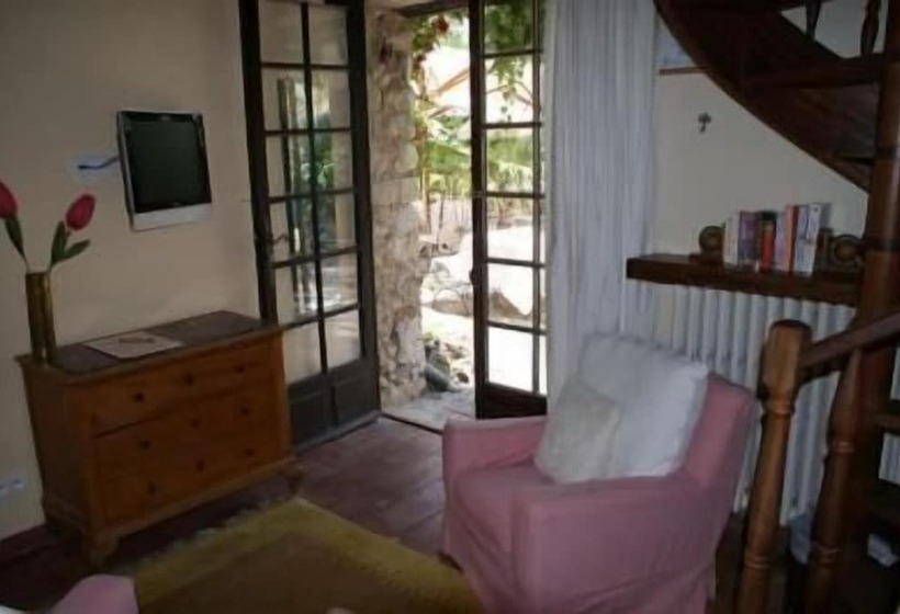 ホテル Restaurant Le Moulin De La Camandoule