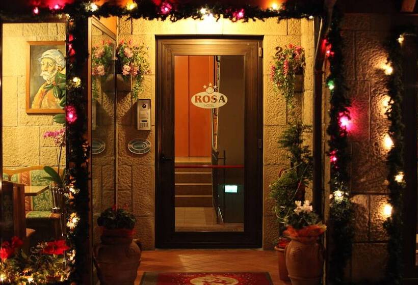 هتل Rosa