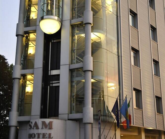 호텔 Sam