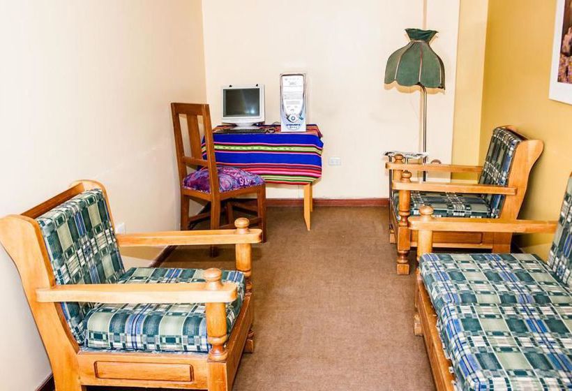 Отель San Antonio Suites