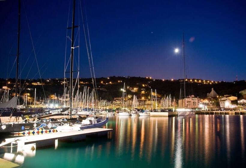 בית מלון כפרי San Rocco