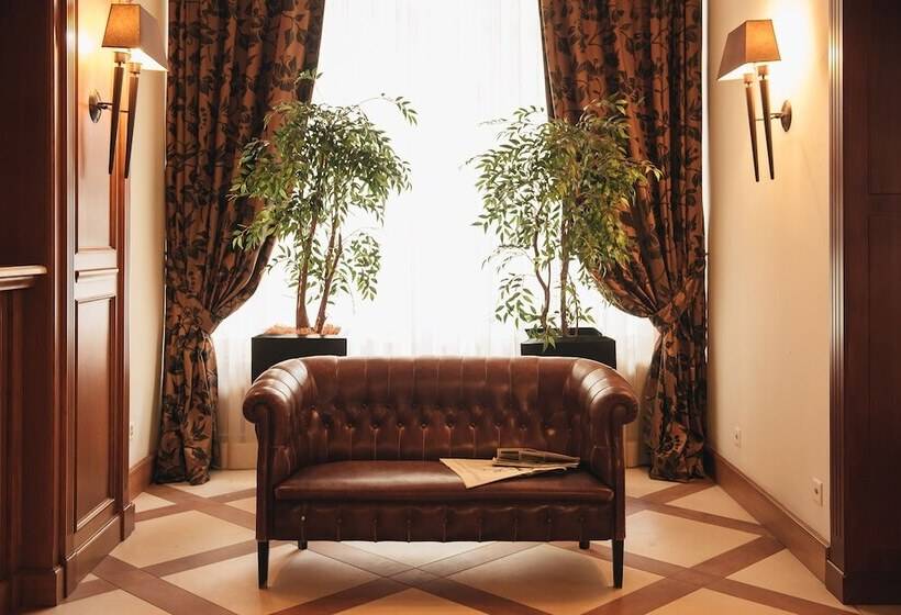 Schloss Hotel & Spa Pontresina