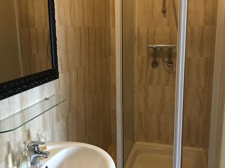 בית מלון כפרי Sheil Suites