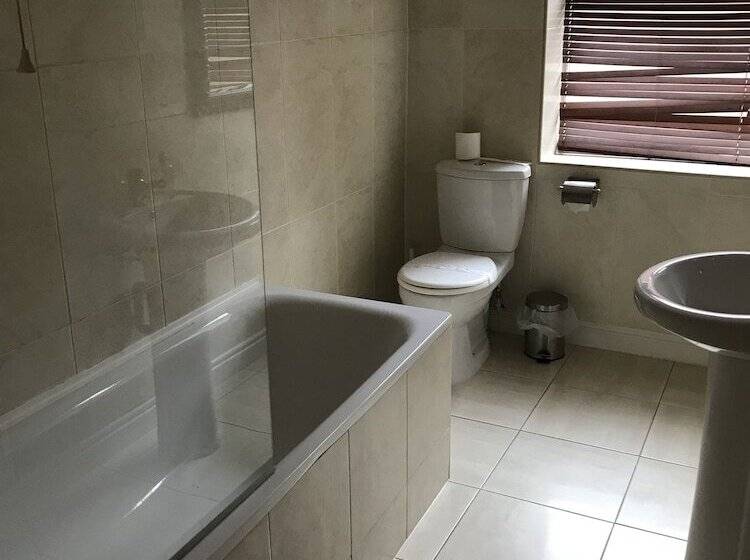 בית מלון כפרי Sheil Suites