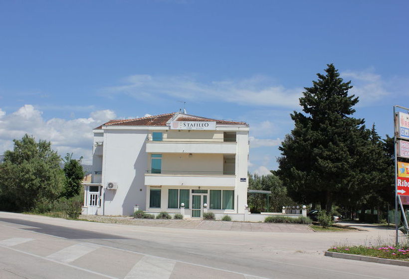 בית מלון כפרי Stafileo