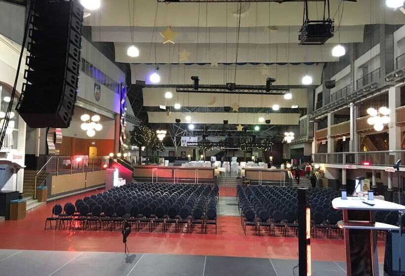 בית מלון כפרי Strohofer