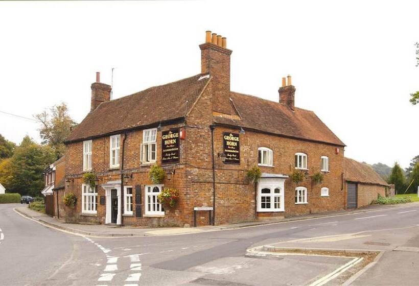 Отель The George & Horn Near Newbury