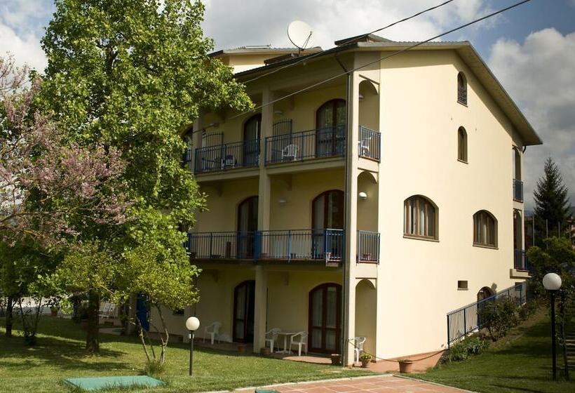 בית מלון כפרי The Marquee