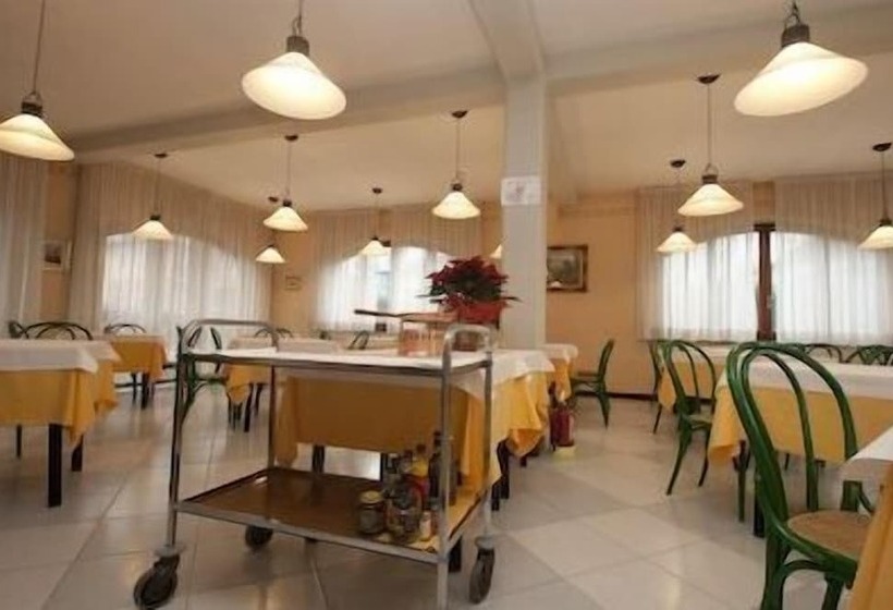 בית מלון כפרי The Marquee