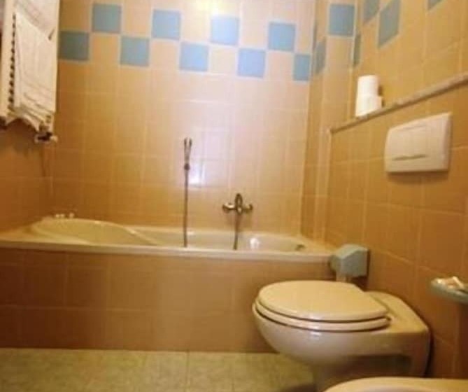 בית מלון כפרי The Marquee