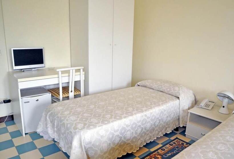 בית מלון כפרי The Marquee