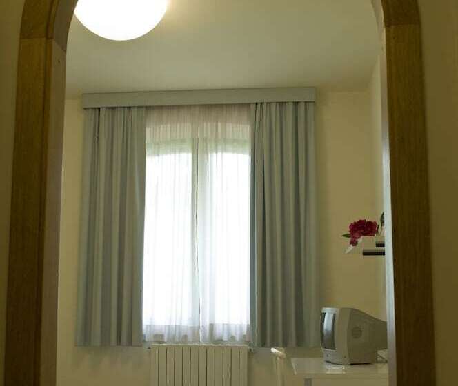 בית מלון כפרי The Marquee