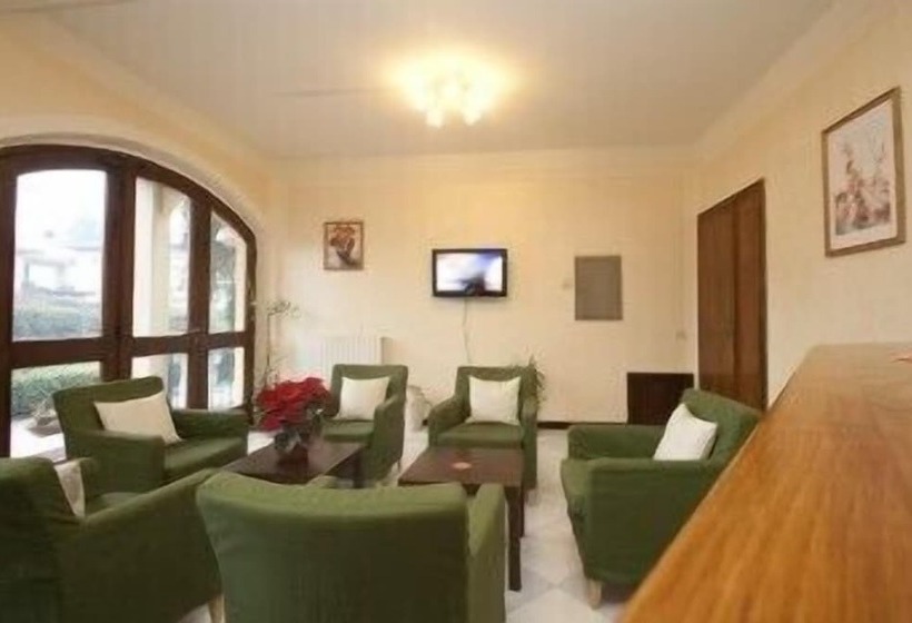 בית מלון כפרי The Marquee