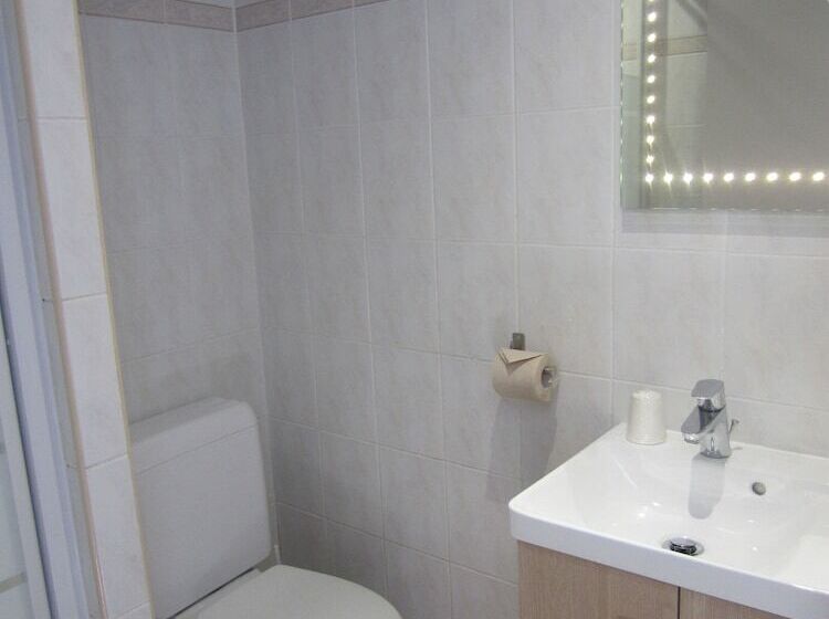 酒店 The Originals Access, Hôtel Les Iris, Bercksurmer