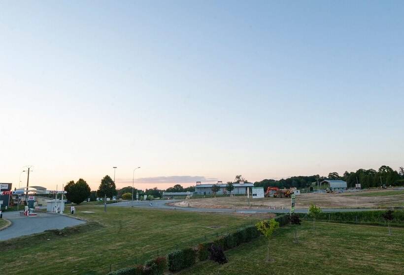 ホテル The Originals City, Hôtel Alexia, La Souterraine