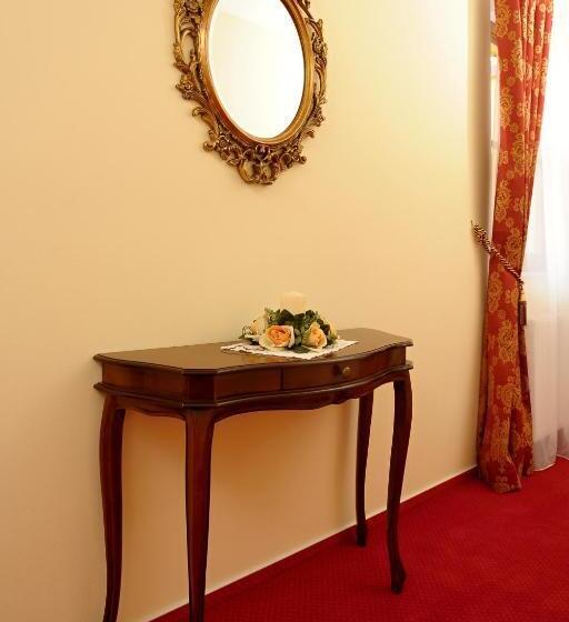 בית מלון כפרי U Krále