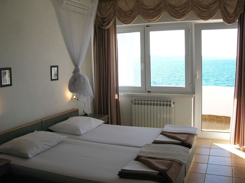 Vila 4m Pension & Appartements