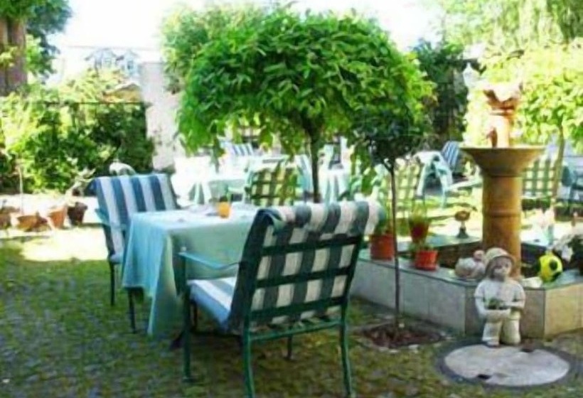 酒店 Villa Auguste Viktoria