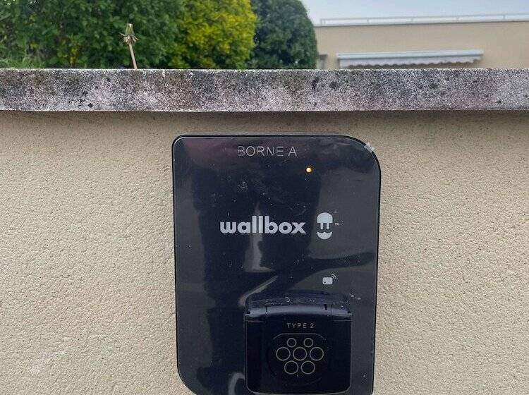 La Bonbonniere   Sure Hotel Collection By Best Western