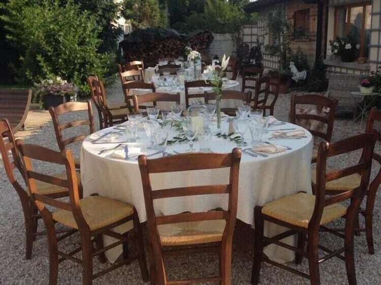 Logis Hotel La Grange Du Relais