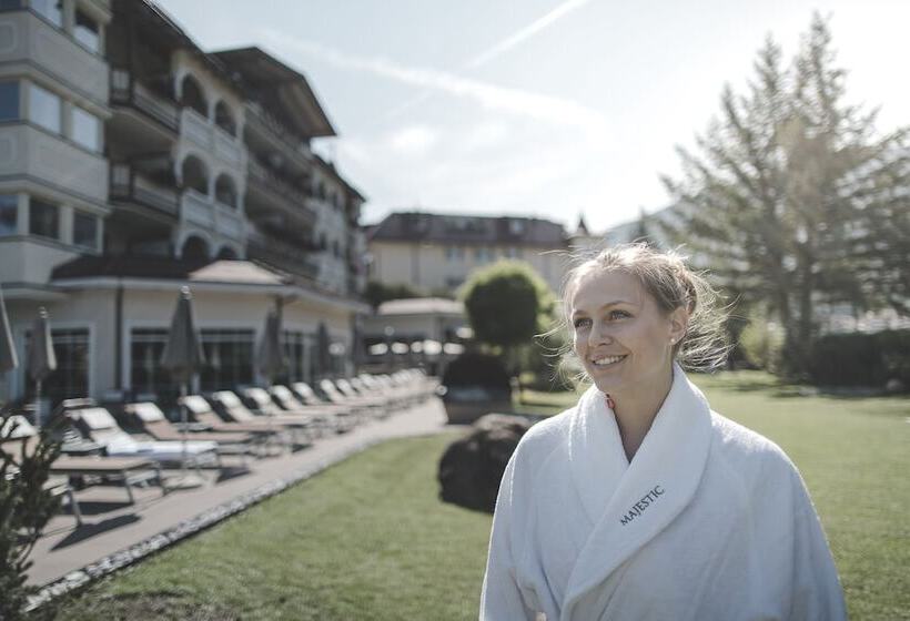 Majestic Hotel & Spa Resort