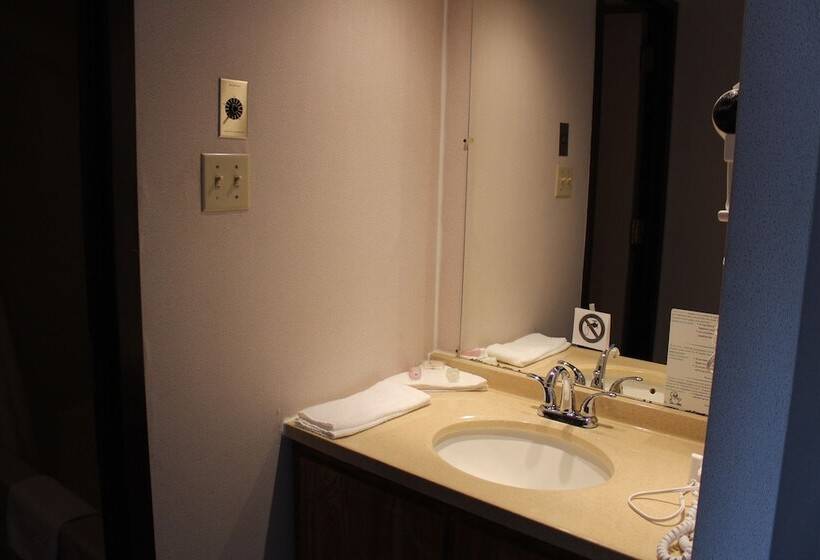 Motel Capri Et Suites