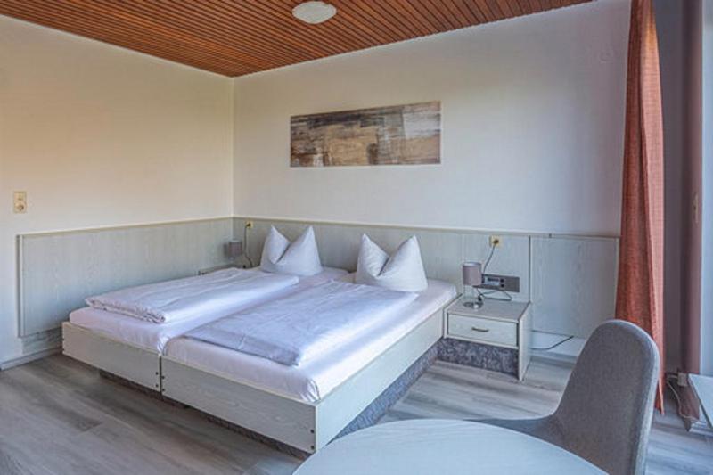 فندق على الطريق K 357   Low Budget Hotel   Ostsee Lounge   In Ratekau Bei Lübeck