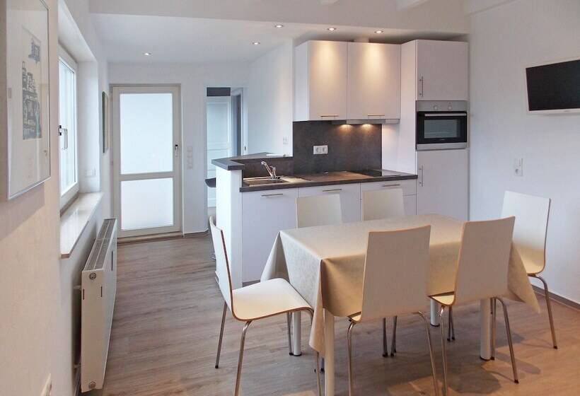 Пансион Gästehaus Alba Sie Bekommen Garantiert Eintrittskarten Für Den Europapark Und Für Rulantica über U