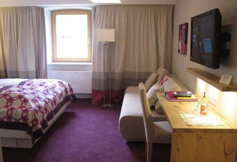 Пансион Goldener Adler Oberried Hotel & Appartements